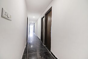 FabHotel Roadway Inn