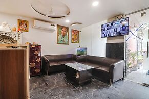 FabHotel Roadway Inn