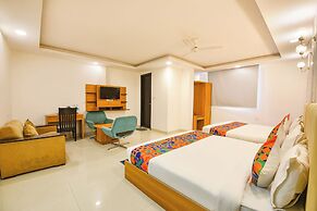 Fabhotel Airport Zone Olive