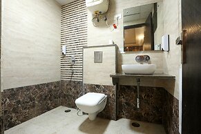 Fabhotel Airport Zone Olive