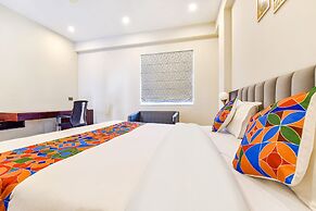 Fabhotel Pravaasam Residency