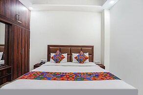 Fabhotel Golden Grand