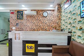 Fabhotel Golden Grand