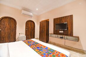 Fabexpress Golden Suites