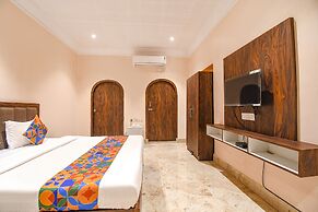 Fabexpress Golden Suites