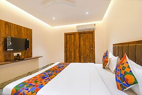 Fabexpress Golden Suites