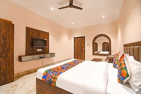 Fabexpress Golden Suites