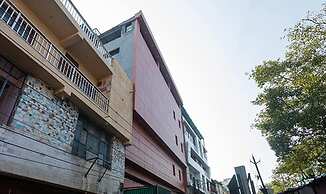 FabHotel Prime Oasis Orange