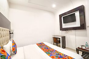 Fabhotel Madhuban Inn