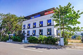 Fabhotel Gokul Lodge