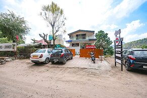 Fabhotel The Weekend Vibes