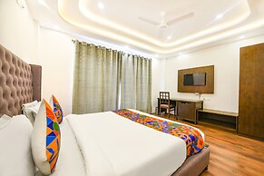 Fabhotel The Weekend Vibes