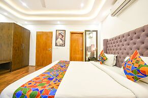 Fabhotel The Weekend Vibes