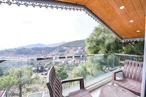 Fabhotel The Weekend Vibes