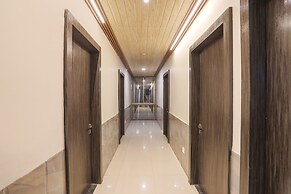 Fabhotel Green Valley I