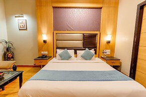 Fabhotel Prime Aroma Residency