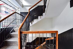 Fabhotel Park View I