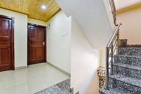 Fabhotel Mayra Grand