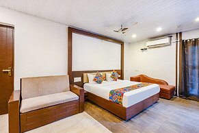 Fabhotel Prime 7 Eleven Resort