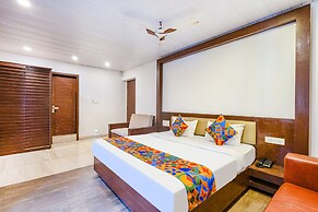 Fabhotel Prime 7 Eleven Resort