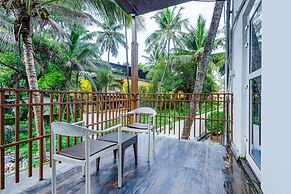 Fabhotel Prime 7 Eleven Resort