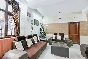 Fabhotel Ginger Grass