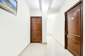 Fabhotel Ginger Grass