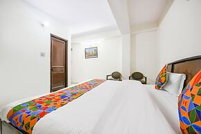 Fabhotel Ginger Grass