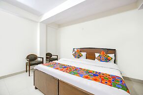 Fabhotel Ginger Grass