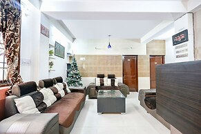 Fabhotel Ginger Grass