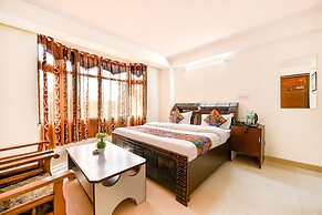 Fabhotel Ginger Grass