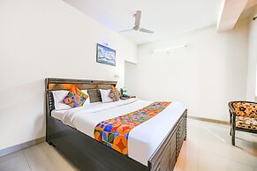 Fabhotel Ginger Grass