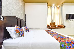 Fabhotel Harsh Palace