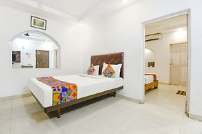 Fabexpress Devine Hospitality