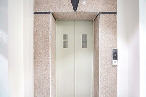 Fabhotel The Comfort Inn