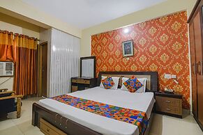 Fabhotel Maadhavam Residence