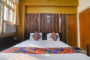 Fabhotel Maadhavam Residence