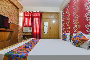 Fabhotel Maadhavam Residence