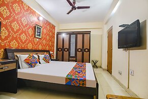 Fabhotel Maadhavam Residence