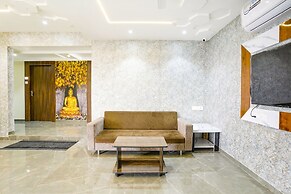 Fabhotel Hill Park I