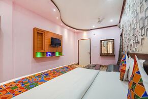 Fabhotel Deepak Palace