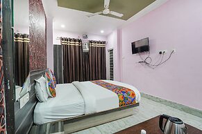 Fabhotel Deepak Palace