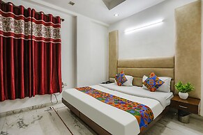 Fabhotel East Patel Nagar
