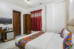 Fabhotel East Patel Nagar