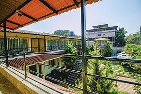 Fabhotel Prime 4D'S Coast Resort