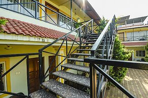 Fabhotel Prime 4D'S Coast Resort