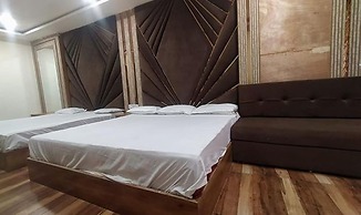 Fabexpress Rudraksh Palace