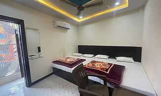 Fabexpress Rudraksh Palace