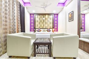 Fabhotel Golden Palms