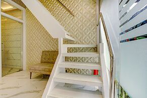 Fabexpress Ashoka Inn